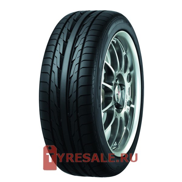 Toyo DRB 225/40 R19 93 W Toyo DRB 225/40 R19 93 W
